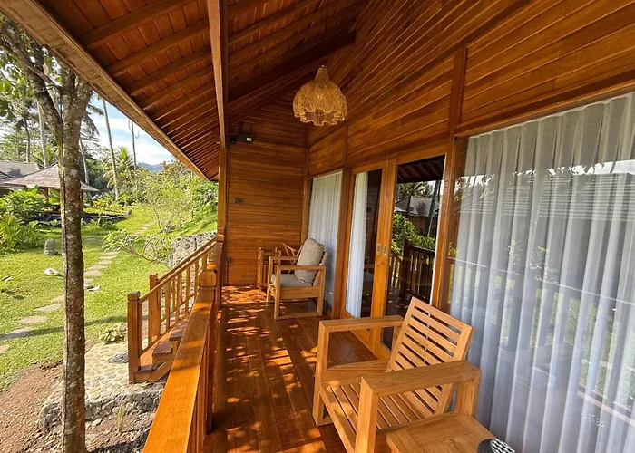 Villa Taman Swarga &